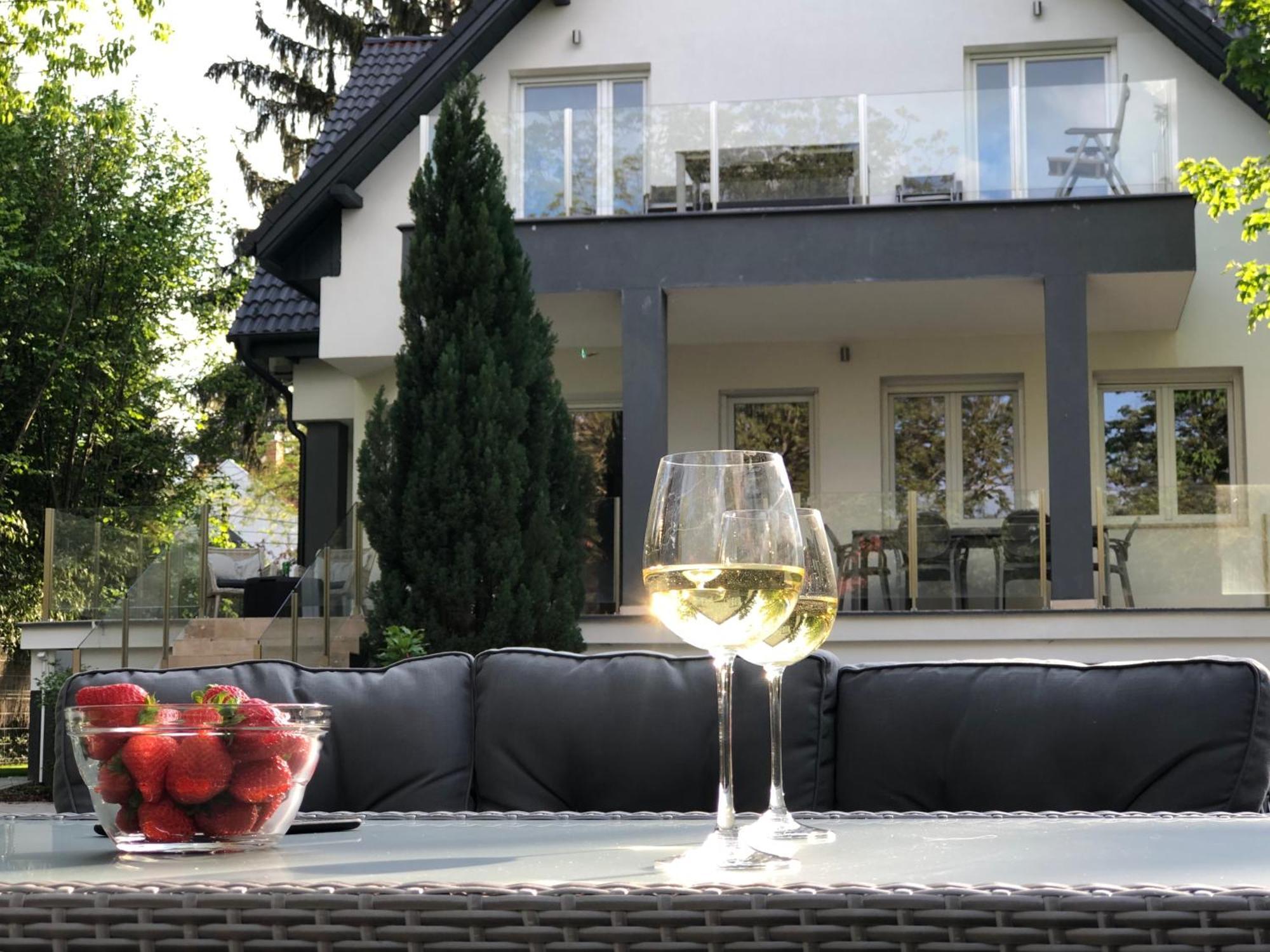 Green Buda Valley: Holiday Home With Garden Budapest Exterior foto